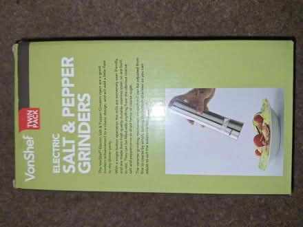 Photo of free Electric salt & pepper grinders (Waterside HP5) #4