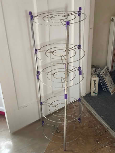 Photo of free Pot holder/stand (Hanover BN2) #1