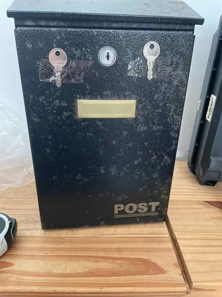 Photo of free Metal Postbox (CT10) #1