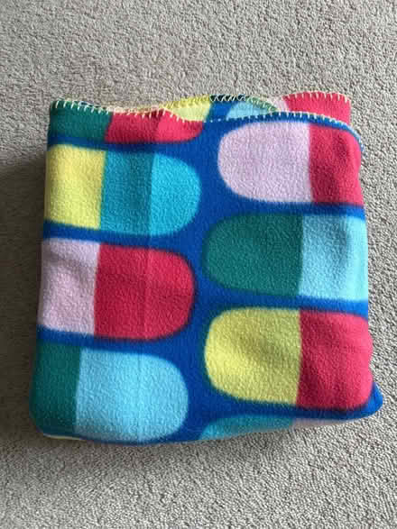 Photo of free Fleece blanket/throw (Chiswick W4 near High Road) #2