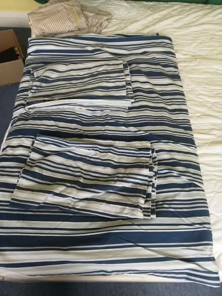 Photo of free Quilt cover, matching pillow cases (Canons Corner HA7) #2