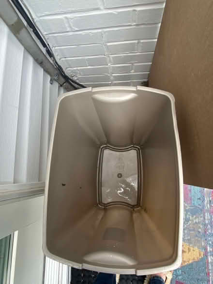 Photo of free Kitchen size trash can (Brightwood Park/Petworth DC) #2