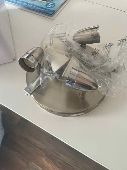 Photo of free 2 light fittings (Southend on sea Essex) #1