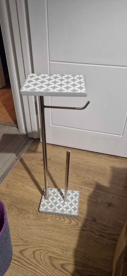 Photo of free Loo roll holder (Gu4 7xs) #1