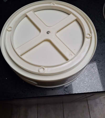 Photo of free Lazy susan (Lostock Hall PR5) #2