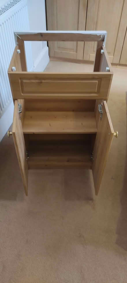 Photo of free Sink with Cabinet (South Croydon CR2) #3