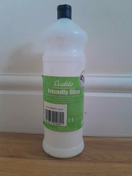 Photo of free friendly glue (Blackford Hill EH9) #1