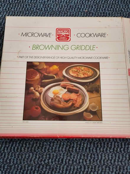 Photo of free Microwave browning plate (Pant SY10) #1