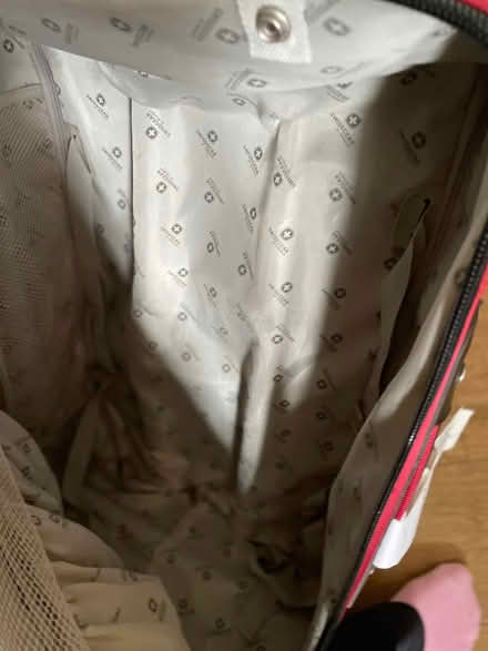 Photo of free Suitcase (Sonning RG4) #3