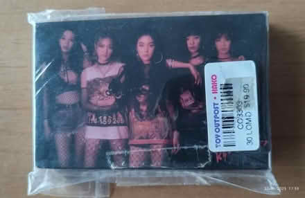 Photo of free Red velvet photocards (Tpy) #1