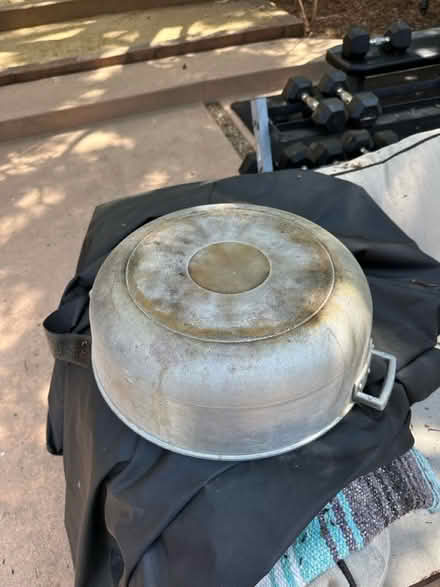 Photo of free Cooking pot with lid (Westchester nr LMU) #2