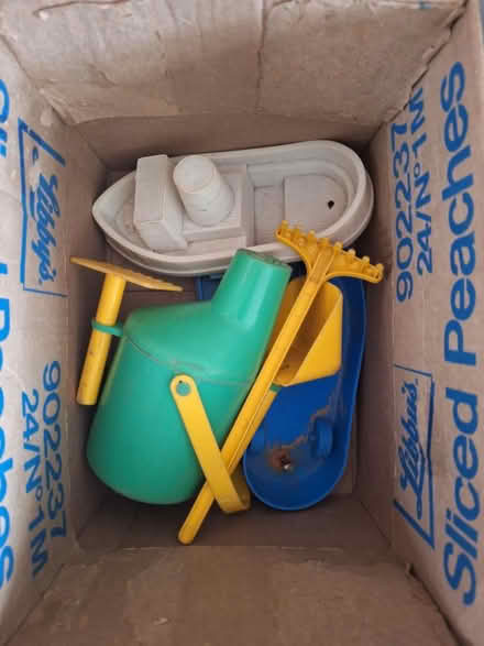 Photo of free Sand pit toys (GL51) #1