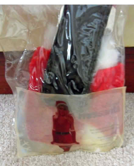 Photo of free Sexy Santa outfit (Langley SL3) #2