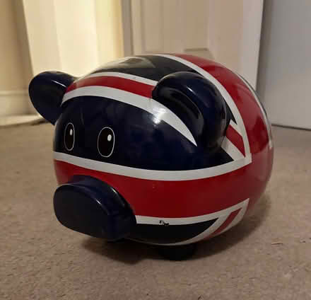 Photo of free Giant ceramic piggy bank (Twickenham TW2) #1