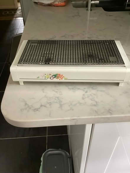 Photo of free Another Food Warmer (Woodley, Reading RG5) #1