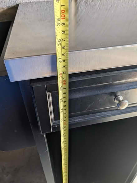 Photo of free Work surface/ cupboard (Frome Stonebridge area BA11 2) #3