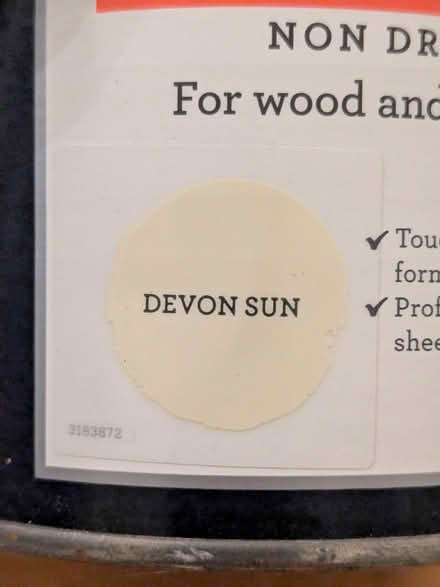 Photo of free Cream coloured gloss paint (Teddington) #1