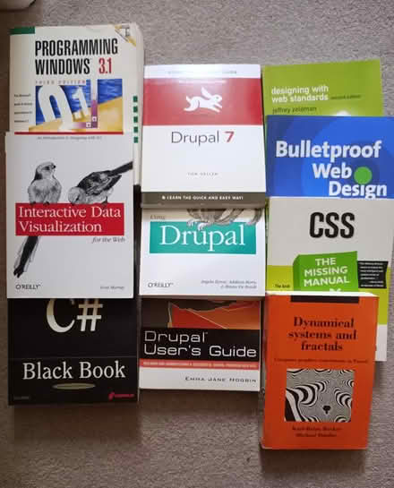 Photo of free Programming books x10 (Edgware HA89) #1