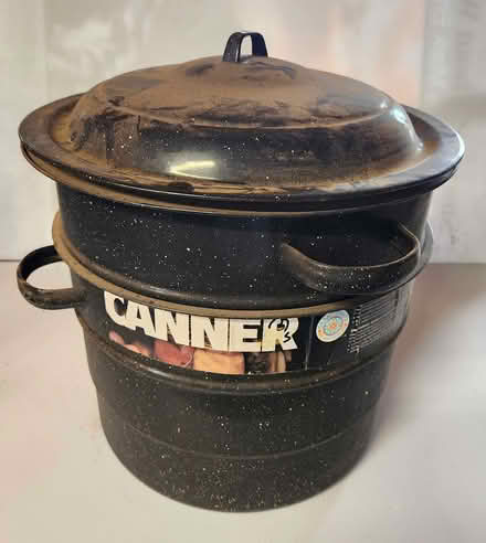 Photo of free Canning Pots (2x) (Stafford Drive Cupertino) #1