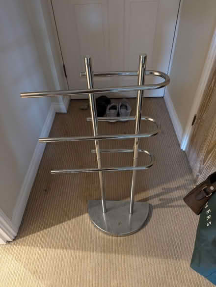 Photo of free Towel holder (KT3 new malden) #1