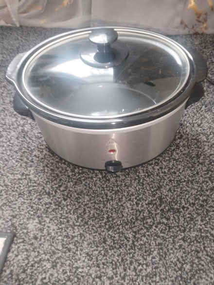 Photo of free Slow cooker (Sw4) #1