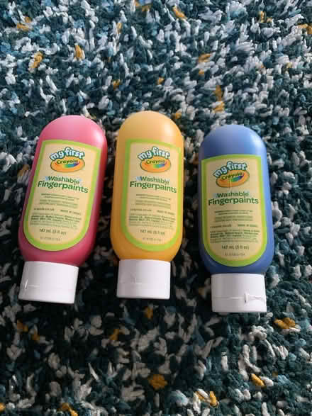Photo of free Finger paints (Garston L19) #1