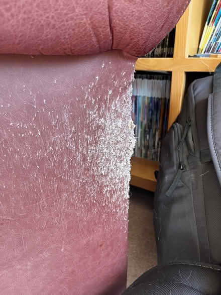 Photo of free 2-seat leather sofas promised to non freegler (Walton) #3