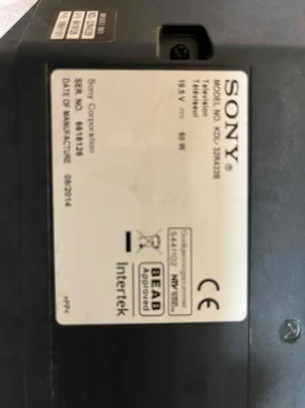 Photo of free Sony TV for spares and repair (Croydon) #2