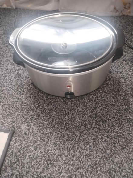 Photo of free Slow cooker (Sw4) #2