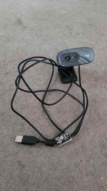 Photo of free logi USB web cam (Morden (near Ravensbury Park)) #1