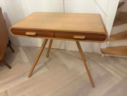 Photo of free Desk (Roehampton SW15) #3