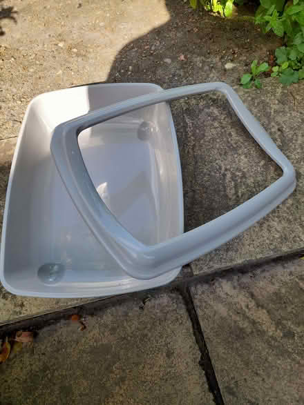Photo of free Cat Litter Tray (CT15) #1