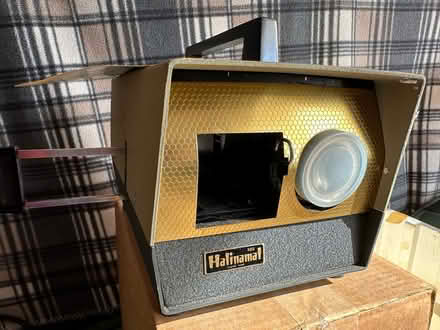 Photo of free Slide projector (Bilton CV22) #1