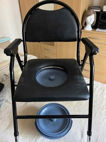 Photo of free Commode (Bridgewood Gate ME5) #3