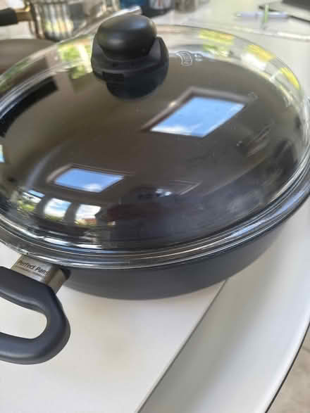 Photo of free 32cm Chefs pan from Perfect pans (WA15) #1