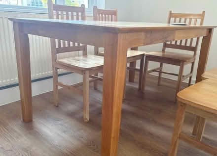 Photo of free Table and chairs (Hendon NW4) #2