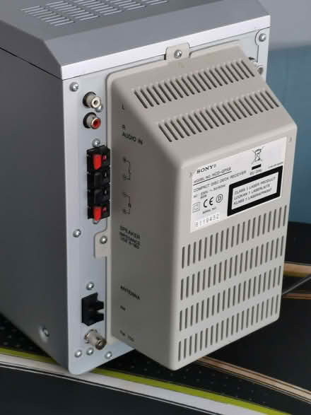 Photo of free Stereo system and speakers (Bexleyheath DA7) #2