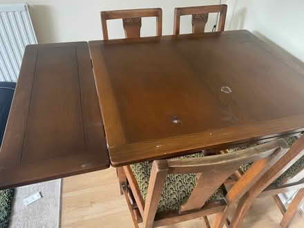 Photo of free Expandable antique dining table and 4 chairs (Seven Sisters N15) #1