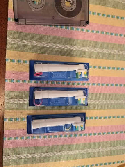Photo of free Braun Replacement Toothbrushes (94002 Continentals/Ralston) #1