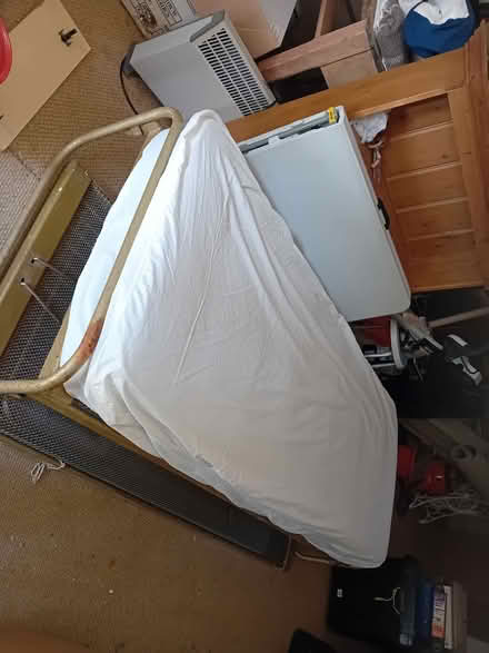 Photo of free Metal truckle beds, 2' 6" (Kingston Hill ST18) #4
