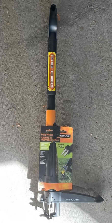 Photo of free Fiskars weed puller (Alta vista / riverside) #1