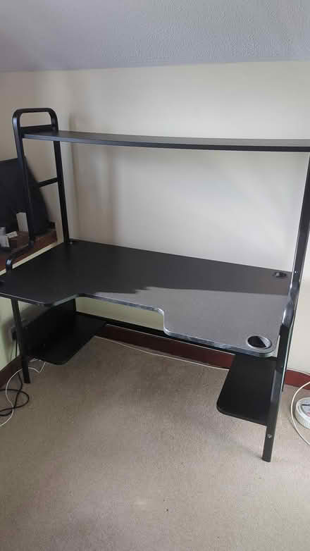 Photo of free Large desk (140x75cm) (Gorran, St. Austell) #1