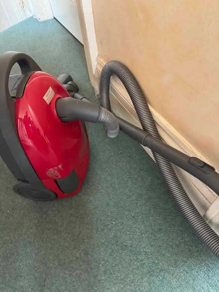 Photo of free Reposted:Daewoo vacuum cleaner (Redland Bristol) #1