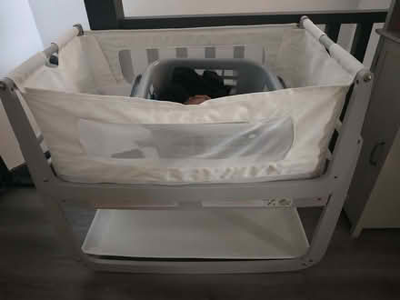 Photo of free SnuzPod (read description please!) (Shiregreen S5) #2