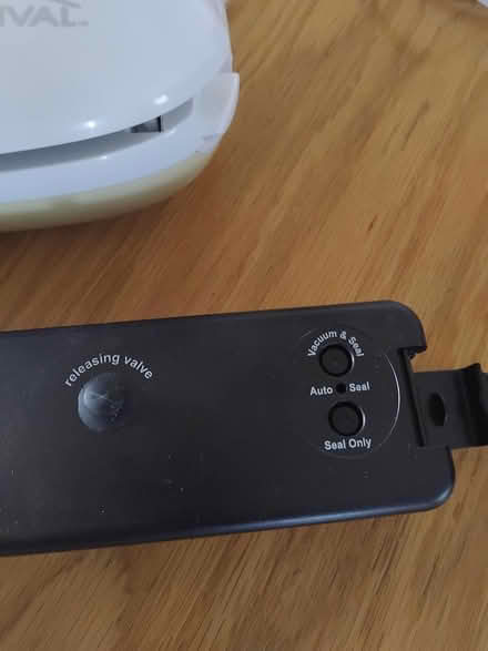 Photo of free Vacuum Sealer Machine (west heath B38) #4
