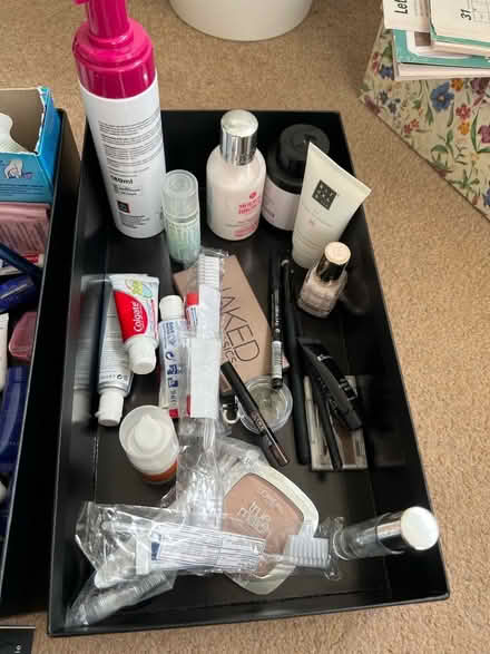 Photo of free Mix of everything make up or beauty (Hertford SG13) #1