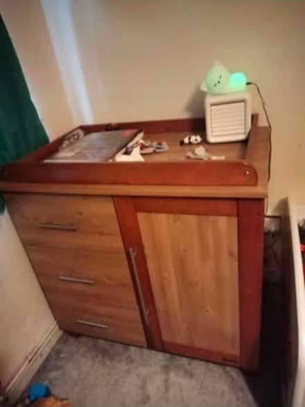 Photo of free Changing table (Oswestry SY11) #1
