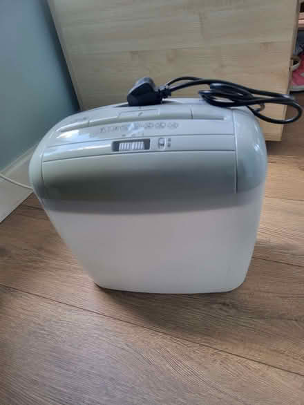Photo of free Small Shredder (Cromer NR27) #2
