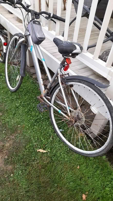 Photo of free Mountain bike needs tlc (CM0 8AN Burnham on crouch) #3