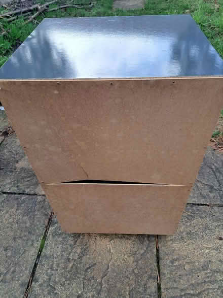 Photo of free Small chest of drawers (Farnborough GU14) #1